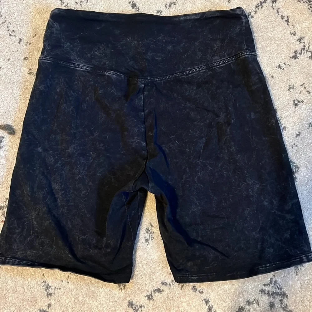VS bike shorts - Picture 2 of 3